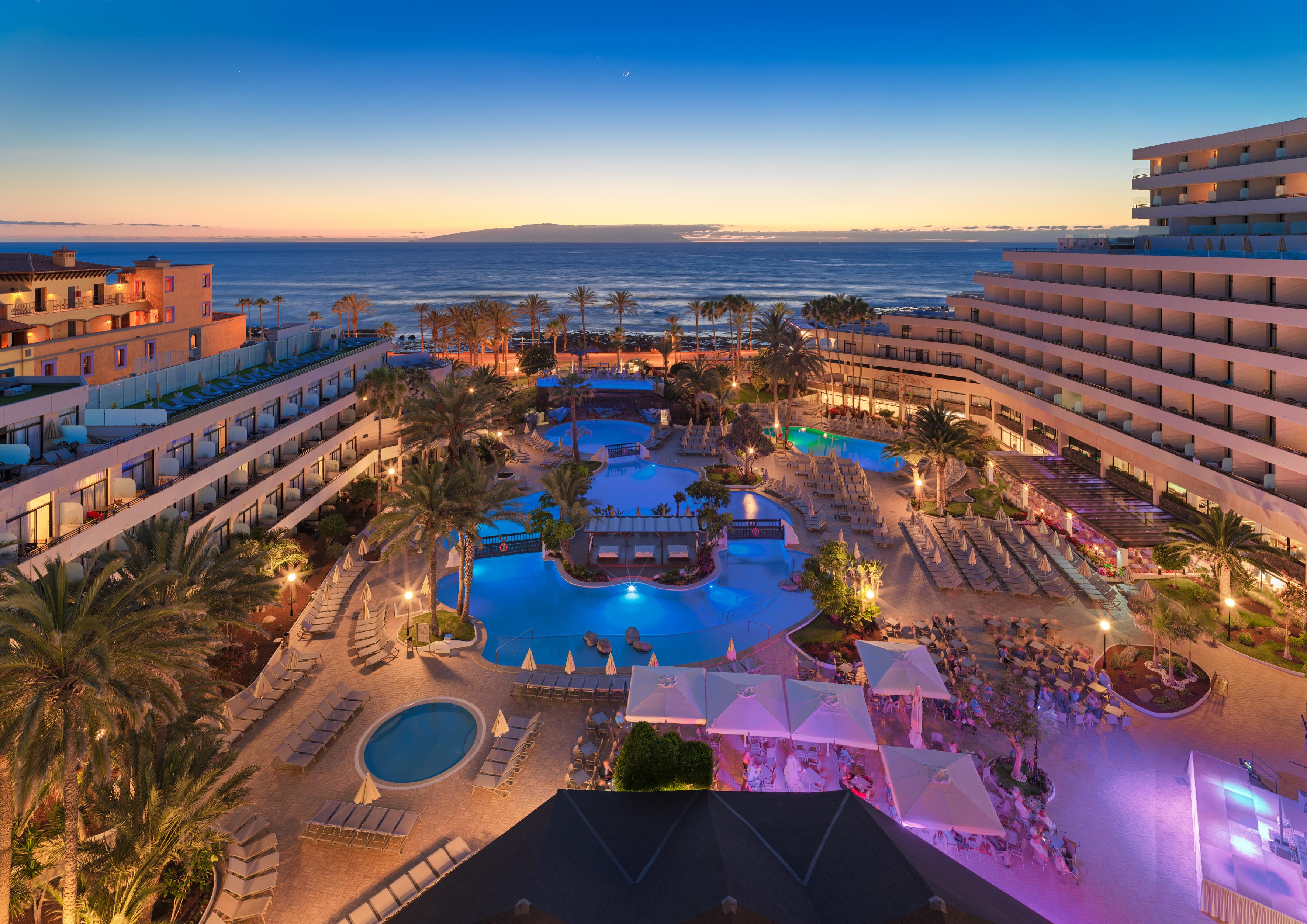 H10 Conquistador Playa de las Americas  Exterior photo